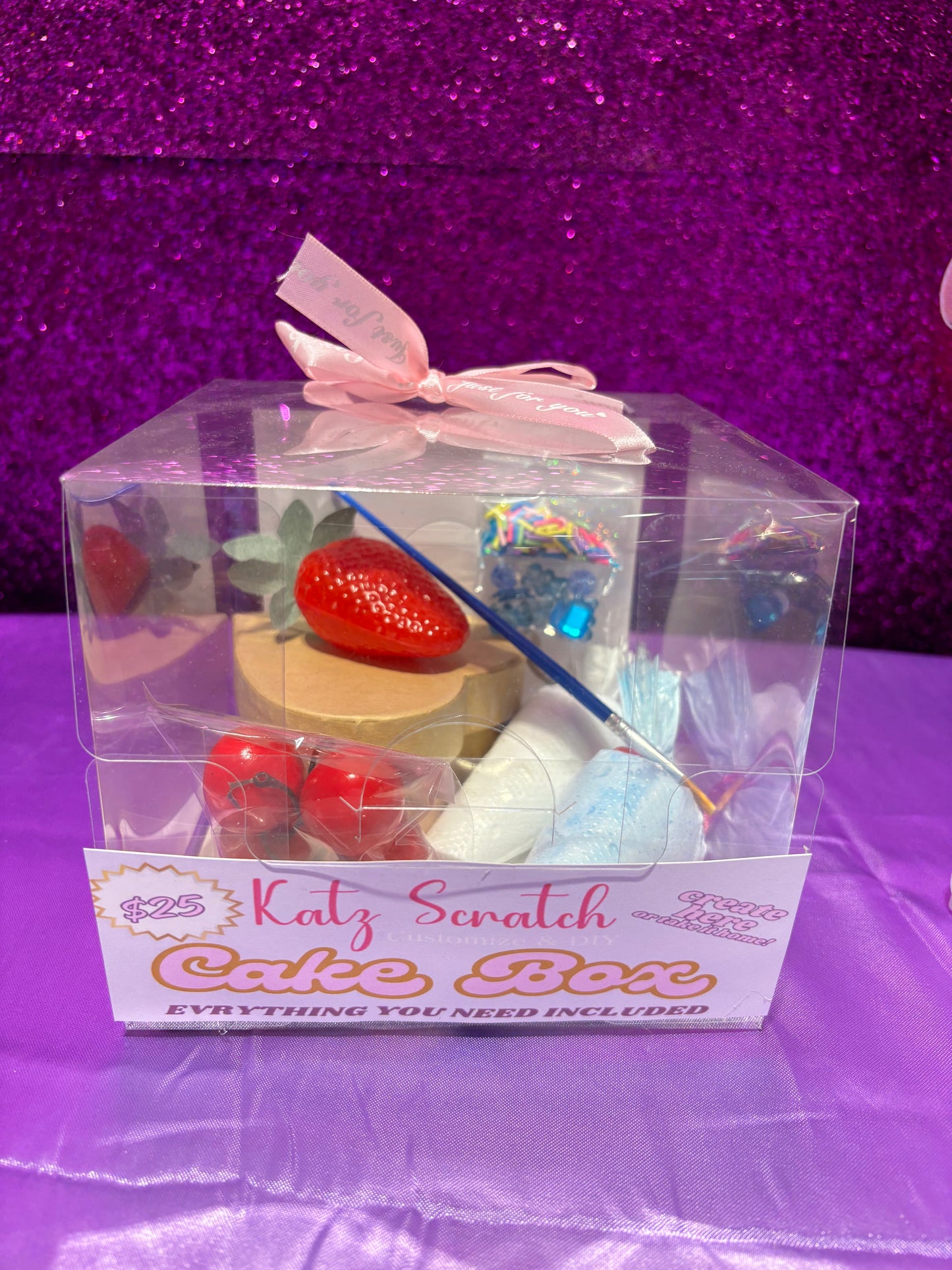 Cake Box- Strawberry topper with Cherrys